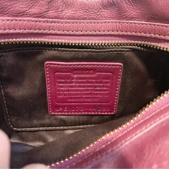 COACH Mia Patent Mini Maggie Raspberry Patent Leather Small Hobo Y2K Handbag - Picture 7 of 7